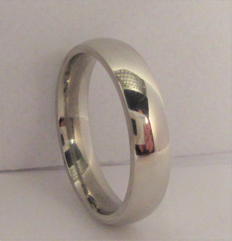 Size 6 Stainless Surgical Steel Ring / 4mm Width - I Love My Piercings!