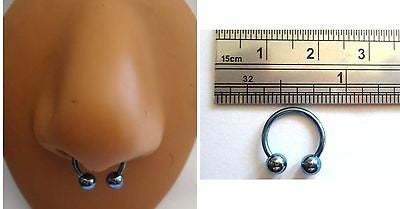 Septum piercing 16 gauge top